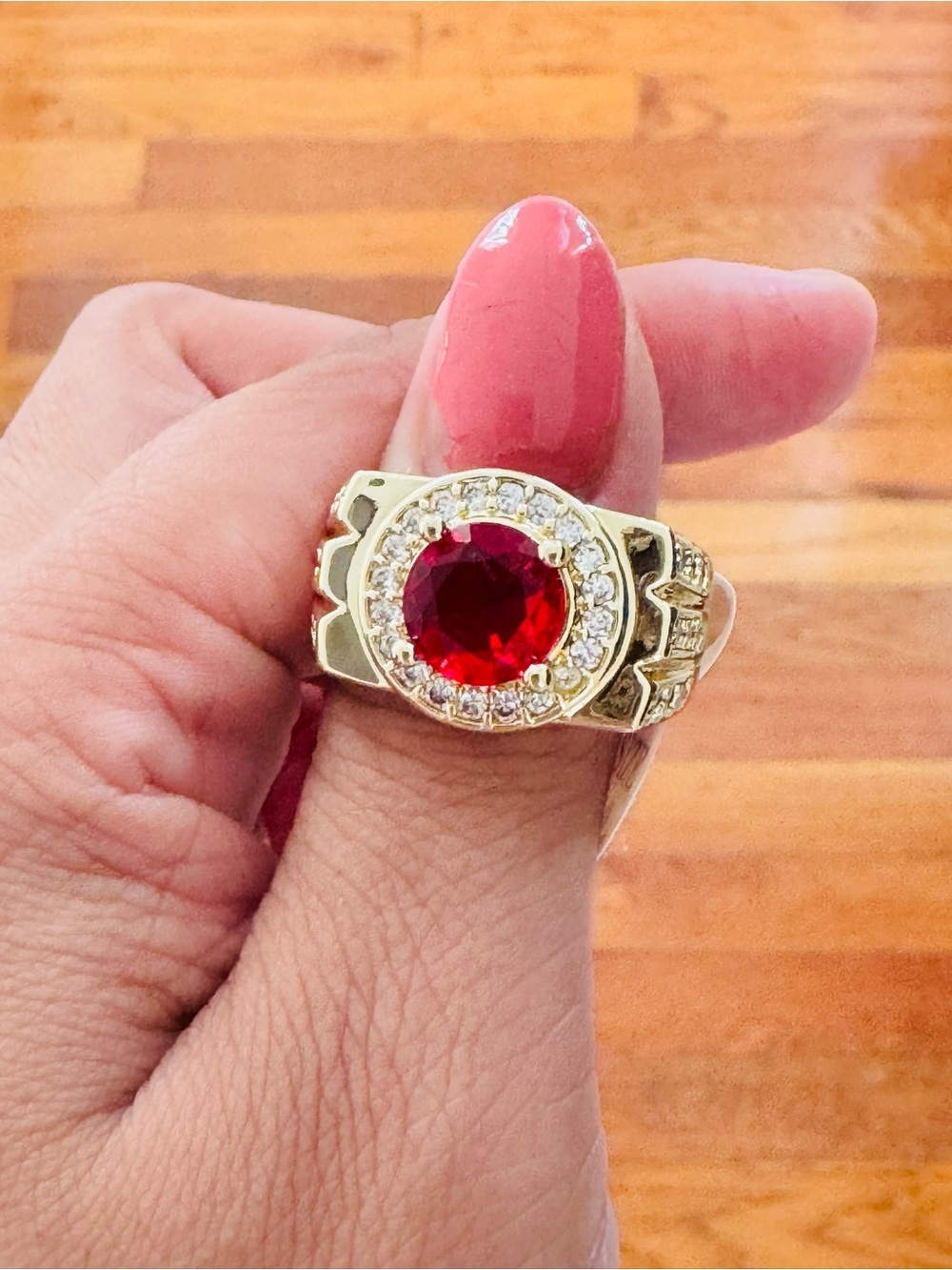 18K Gold Plated coctel Ring with Red Center Stone and Accent Crystals. Size 9.